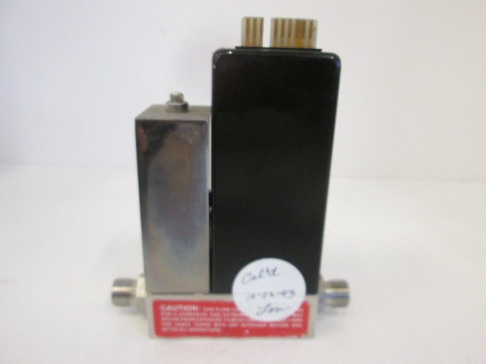 Unit Instruments, UFC-1200, Mass Flow Controller, 500 SCCM, 20%PH3/SIH4, Used