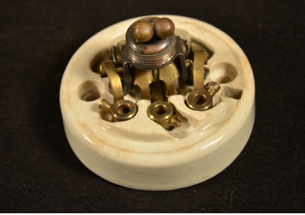 BRASS (or COPPER) & CERAMIC VICTORIAN JELLY MOLD TOGGLE LIGHT SWITCH
