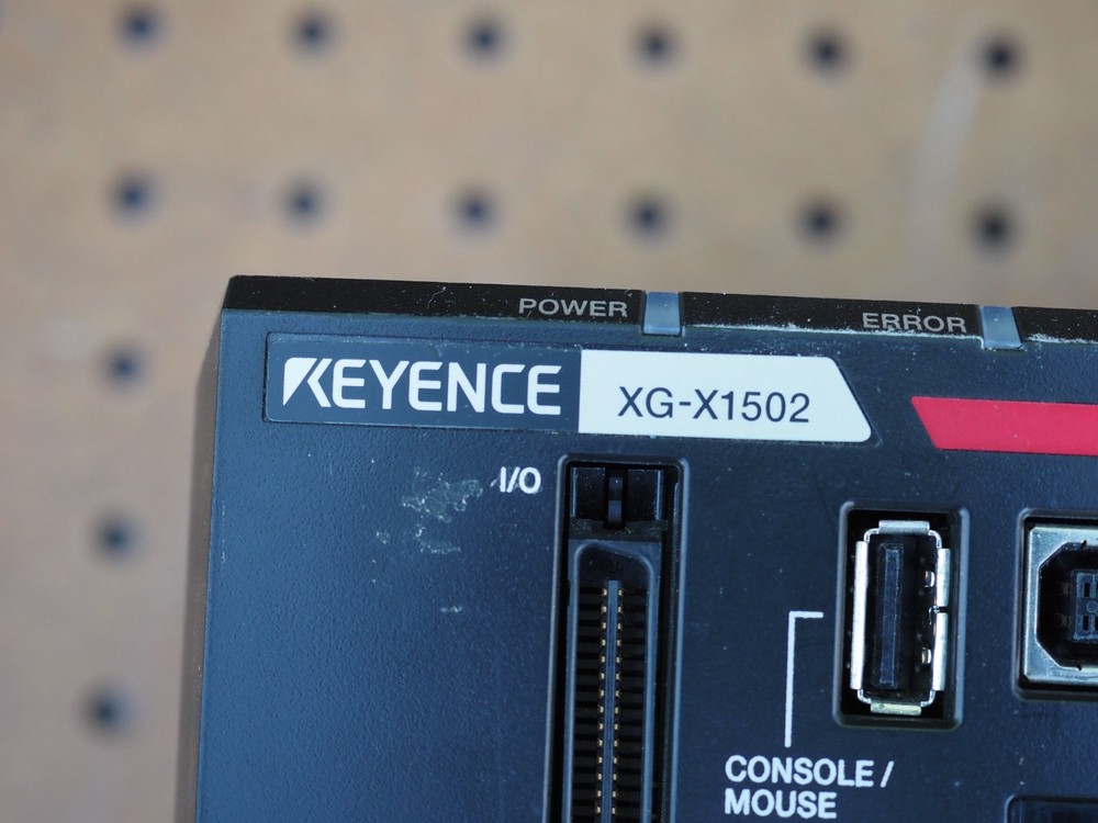 KEYENCE XG-X1502 VISION CONTROLLER with CA-DC40E & CA-NPN20E