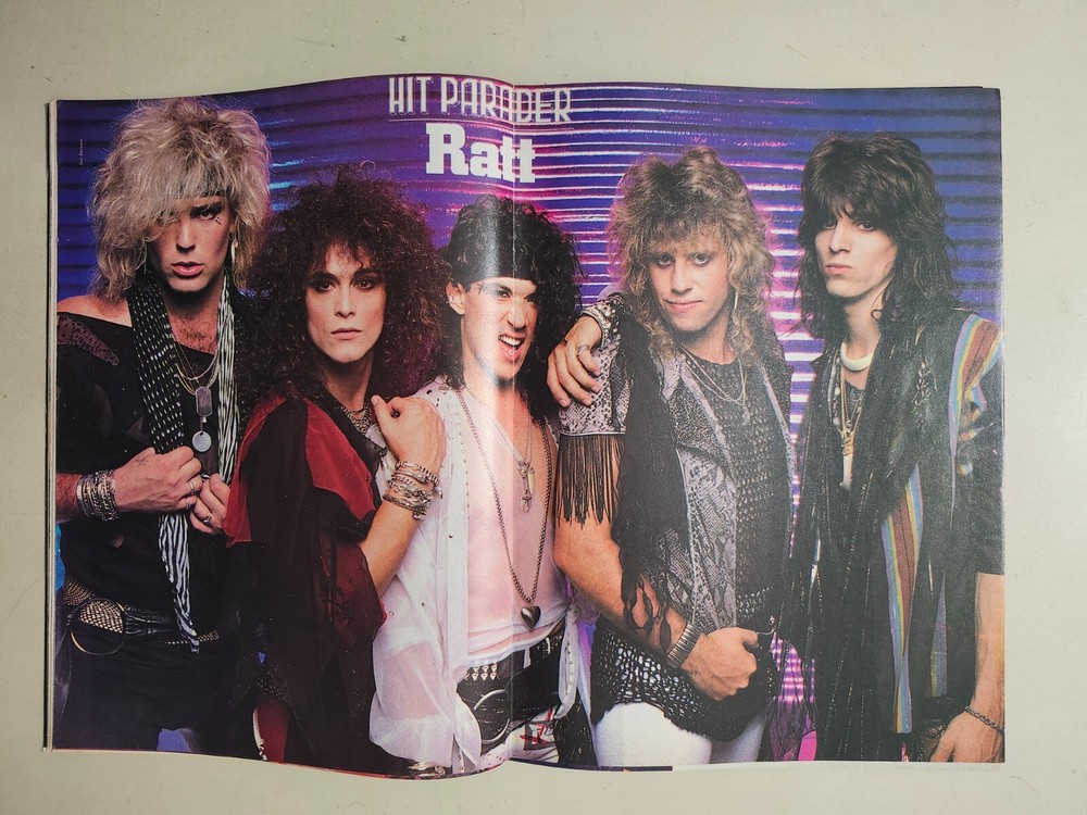 KISS Paul Stanley Hit Parader Vintage December 1985 Motley Crue Dio Iron Maiden