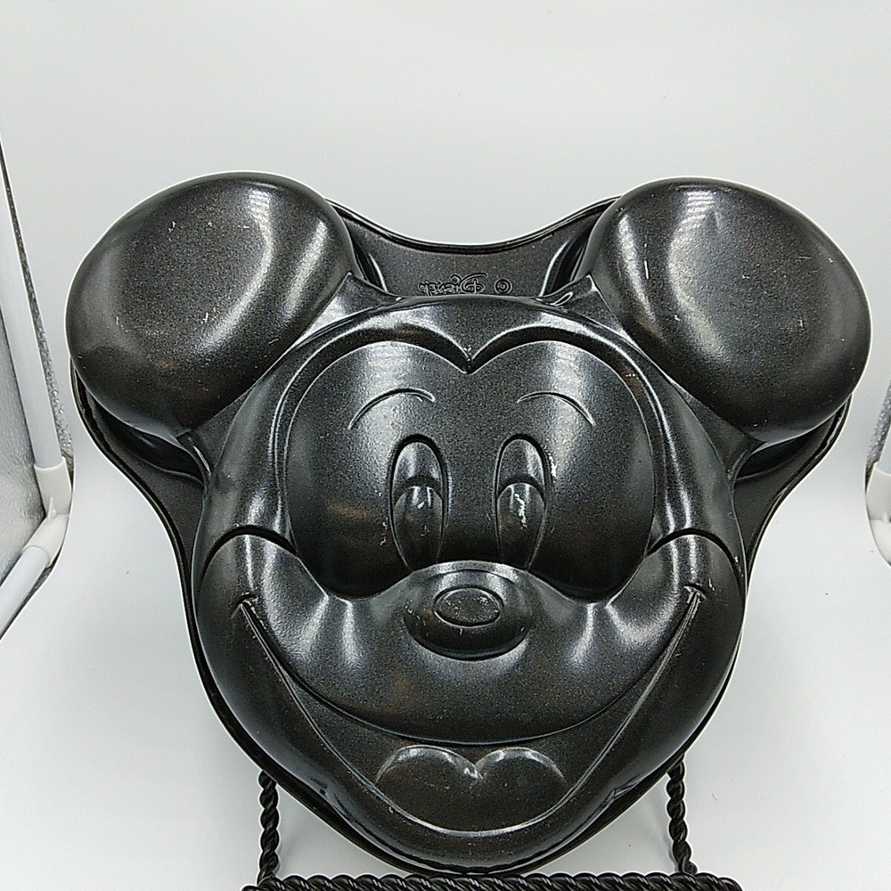 Vintage Black Disney Mickey Mouse Head Face Cake Pan Bakeware Kitchenware