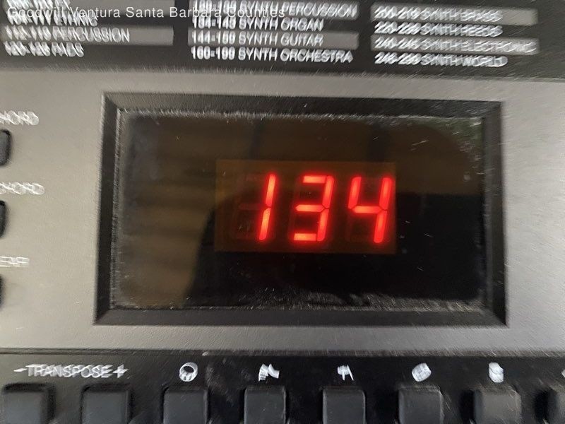 Alesis Melody61 MKII 61-Key Electronic Keyboard - Read