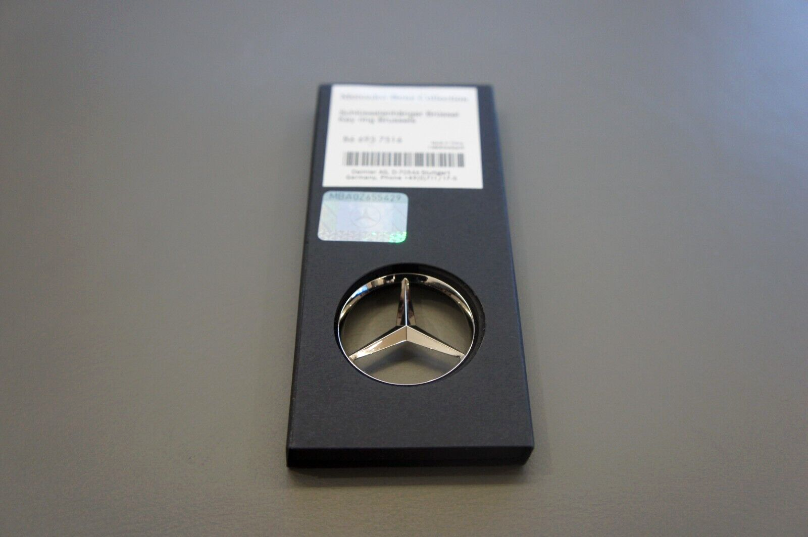 New Genuine OEM Mercedes-Benz Brussels Silver Stainless Steel Keychain B66957516