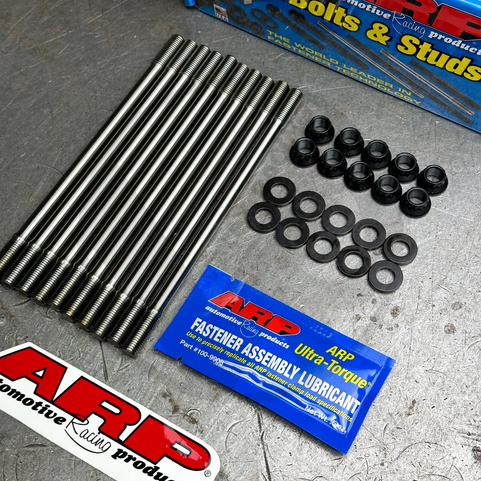 ARP Suzuki GSX 1300R Hayabusa '99-'05 Head Stud Kit ARP2000 271-4701