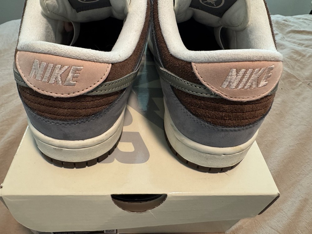 Yutos Nike dunks White Gray Brown Pink