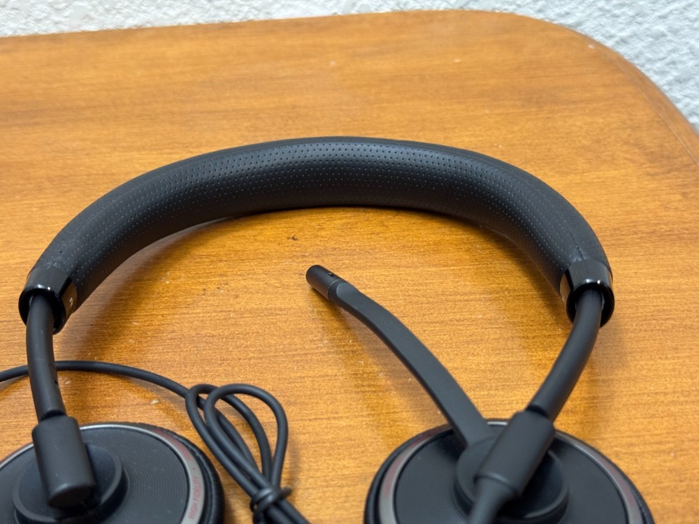 Plantronics Blackwire C520-M Stereo Computer Headset USB Connection Black