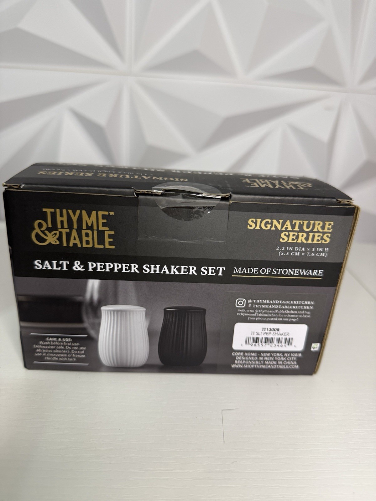 Thyme & Table Salt & Pepper Shaker Set Stoneware Ribbed Black & White