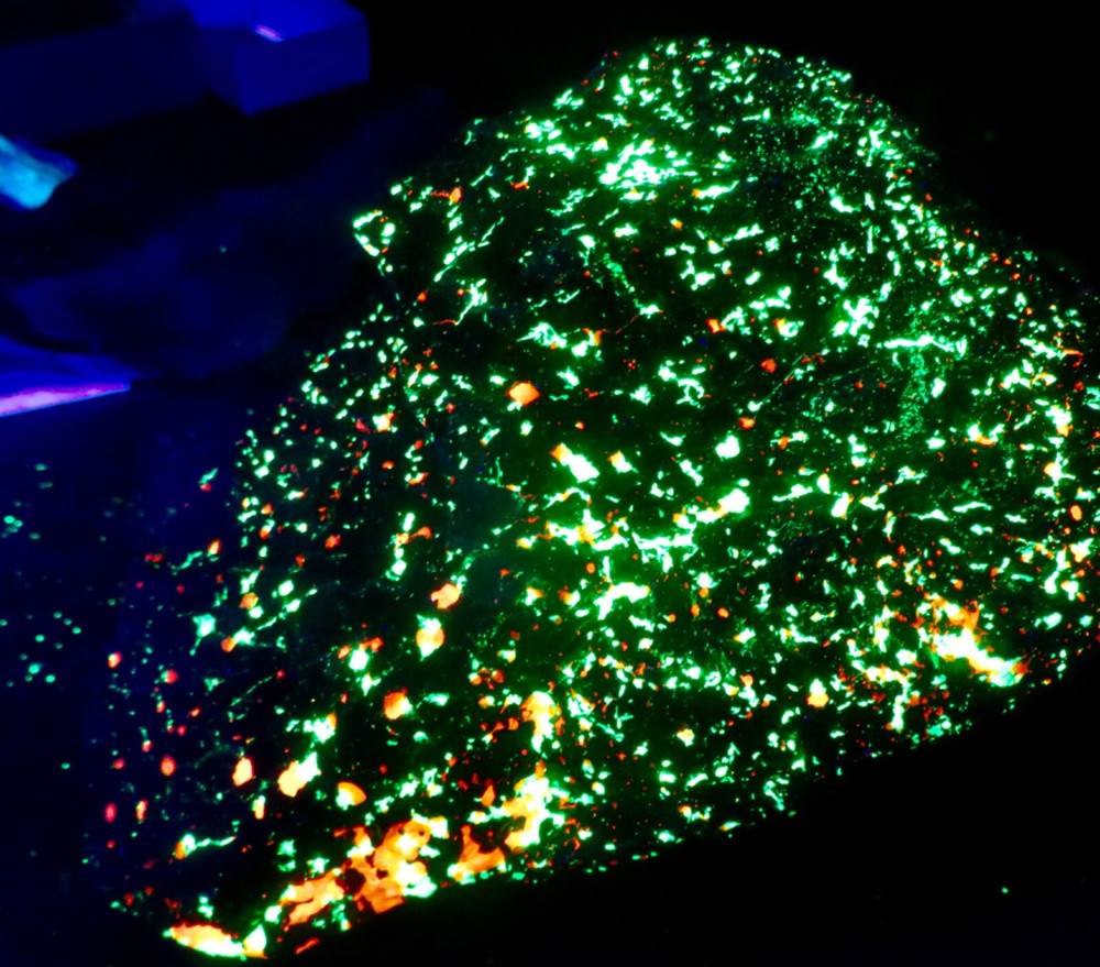 POLKA - DOT ORE : Franklin, New Jersey