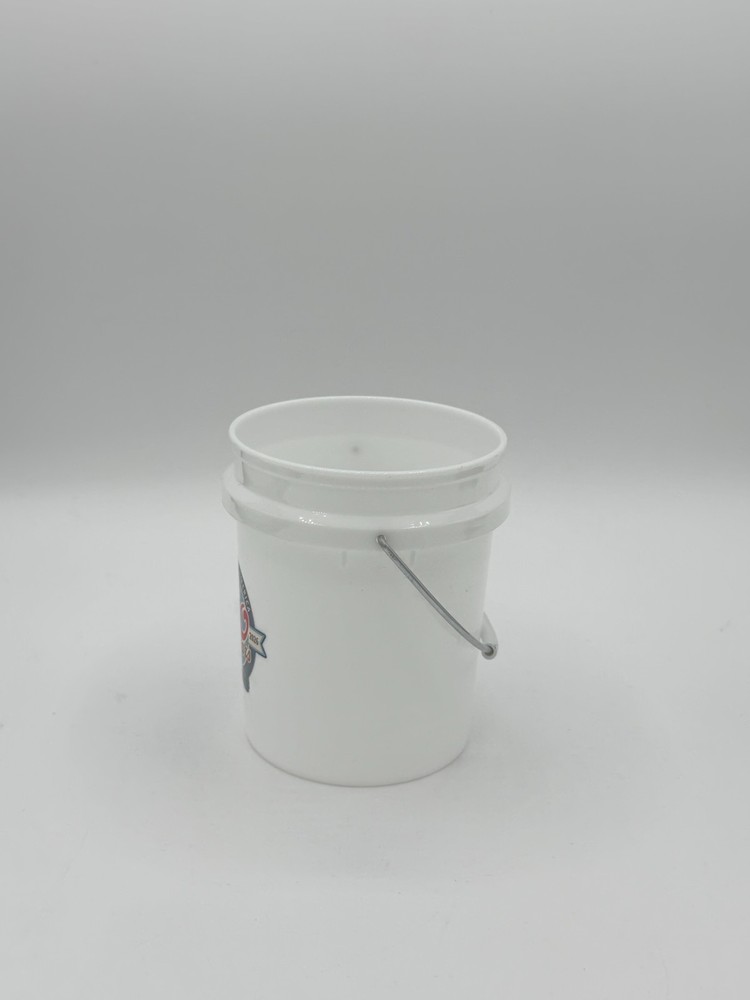 Rural King White Mini Bucket