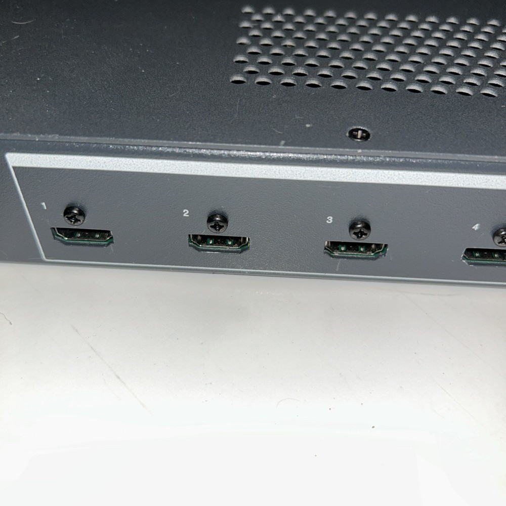 Extron SW8 HD 4K - 8 Input HDMI Switcher