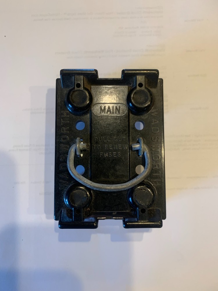 WADSWORTH 60 AMP 240 VOLT FUSE PANEL PULL OUT - MAIN OR BLANK  2 FLAT NOTCHES