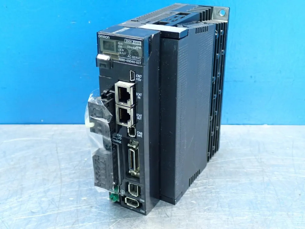 OMRON R88D-KN04H-ECT G5-SERIES MOTION CONTROL FUNCTION SERVO DRIVER UNIT 300