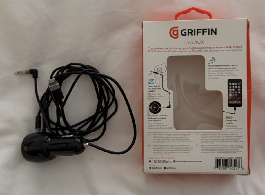 Griffin iTrip AUX Play+Charge+Control GC39836