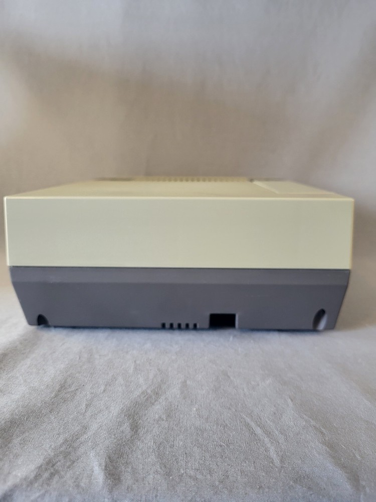 Nintendo NES Console - NES-001 - Cords & Controller - Tested - Pins Cleaned!