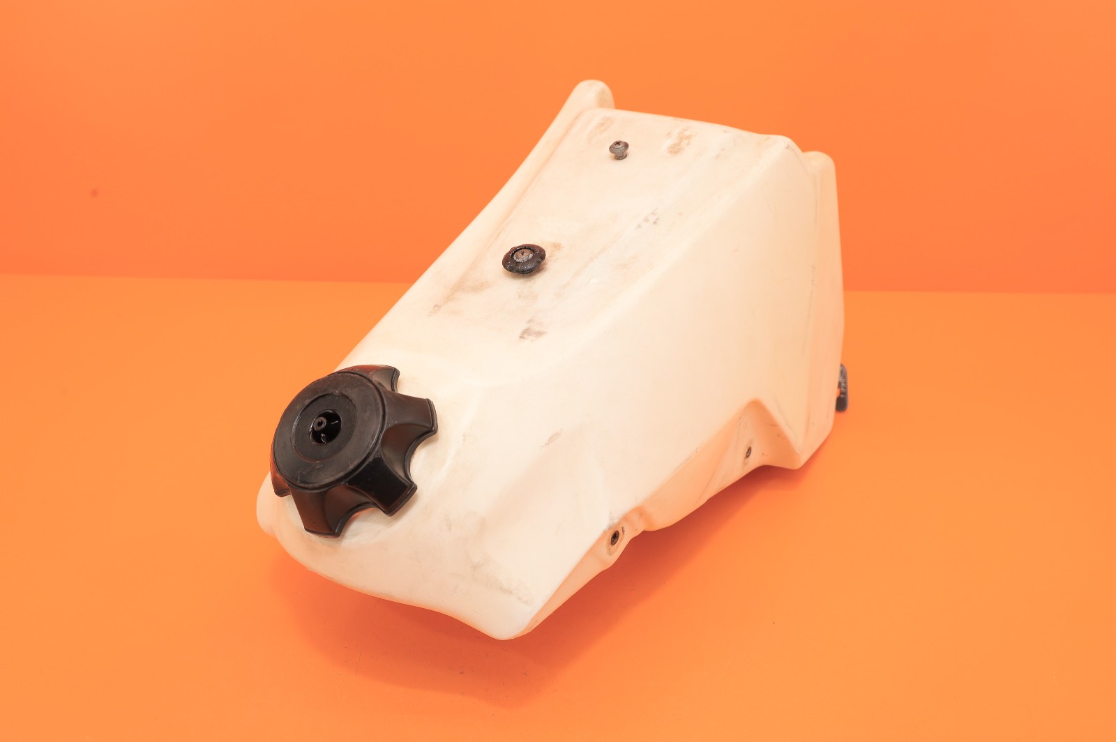 1995 93-97 CR125R CR125 OEM Gas Tank Fuel Cell Petrol Canister Cap Valve Mount