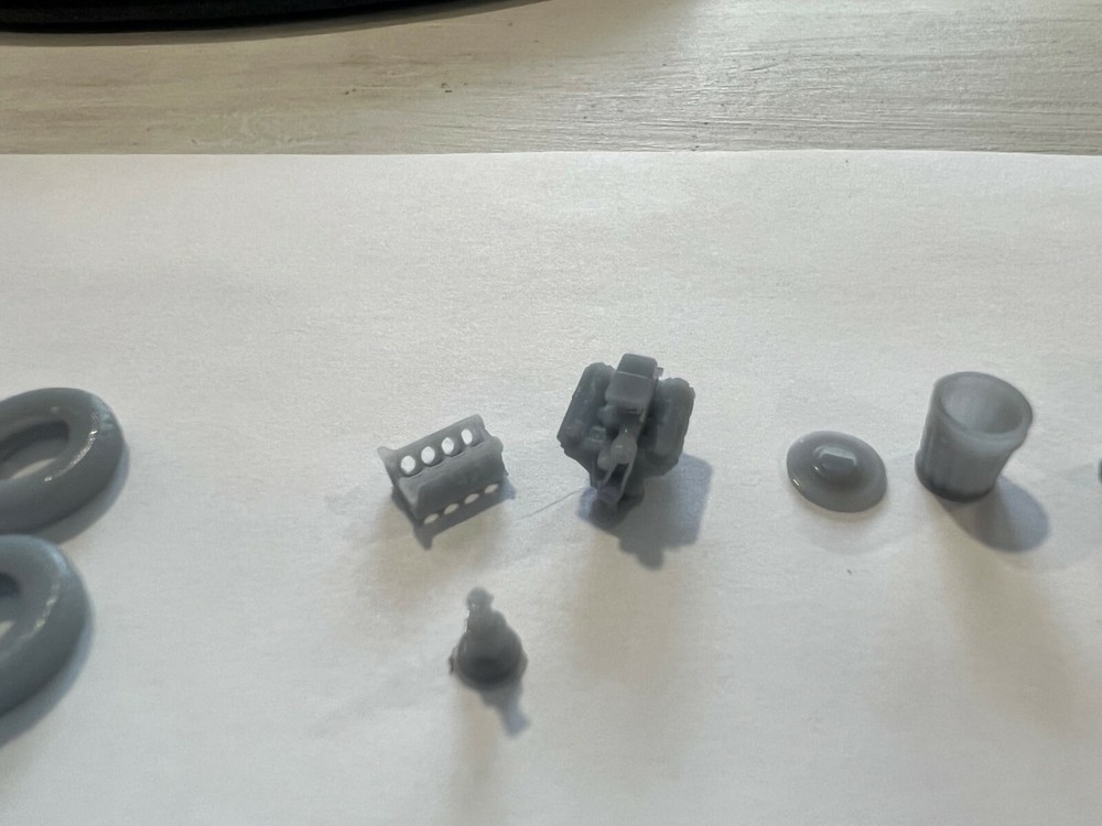 HO Scale Gas Station Accessories