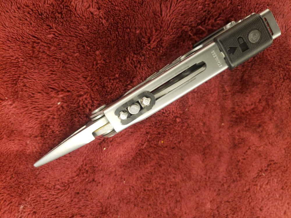 🔪🔪 Gerber Multi Tool Needlenose MP400 with scissors & Drop Point Blade 4scw