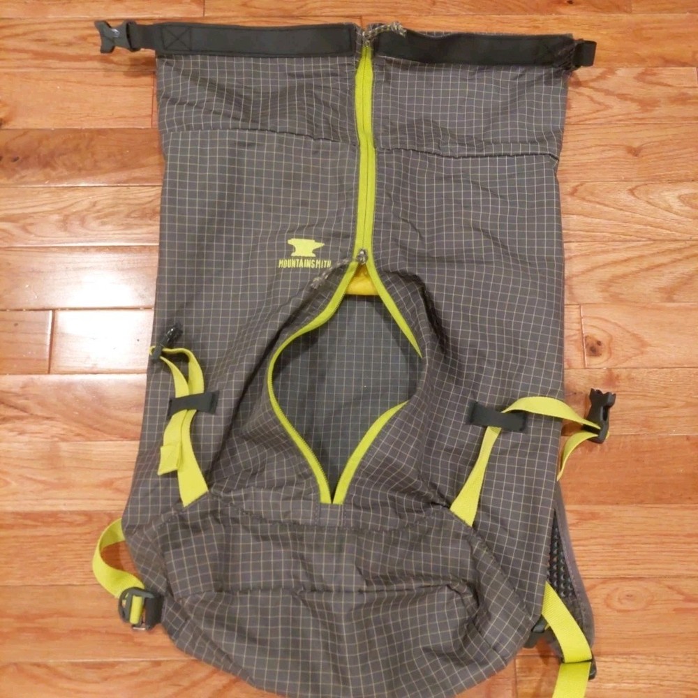 Mountainsmith Scream 20L Daypack Compression Sack Roll-top Gray+Lime Green