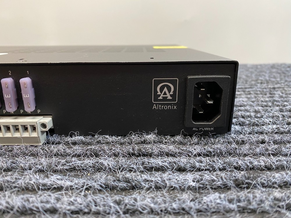 Altronix Vertiline 8 DC Rack Mount Power Supply