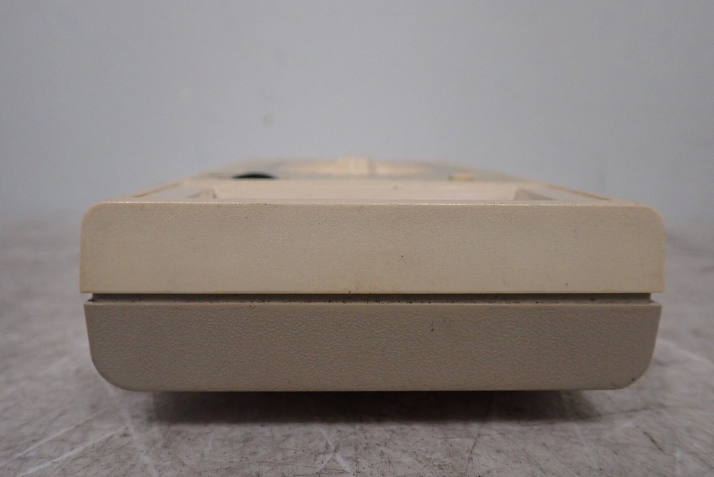 Beckman Circuitmate Model CM20A Digital Capacitance Meter with Manual