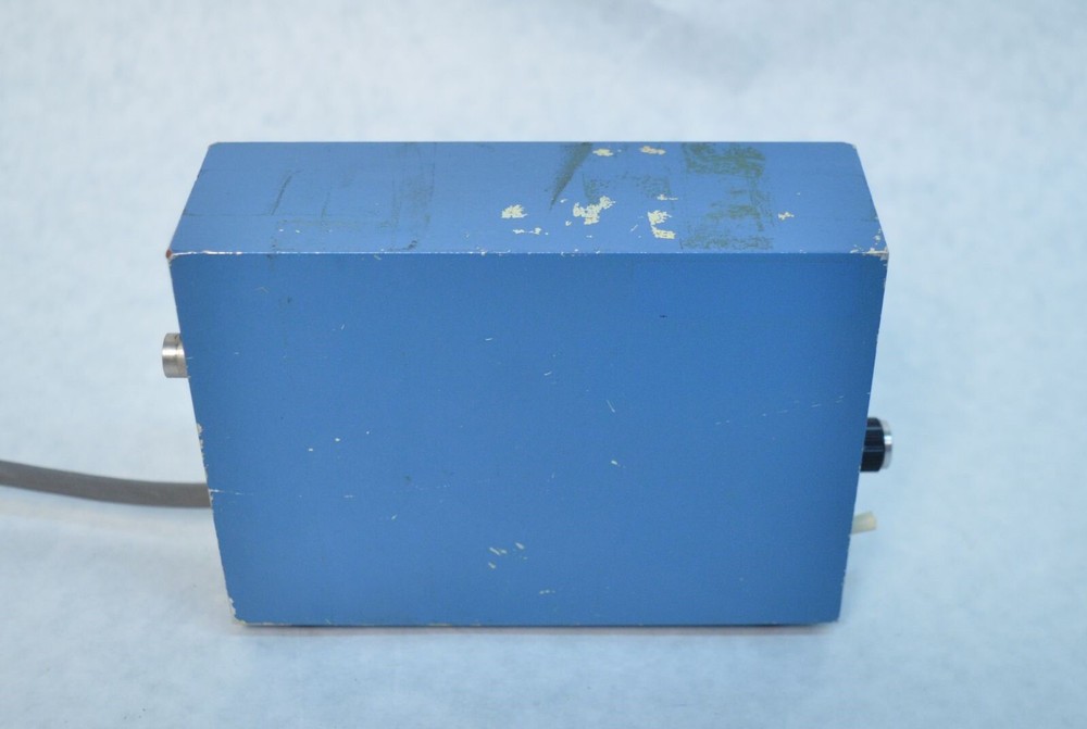 PCB Piezotronics Model 482A10 Accelerometer ICP Amp/Supply