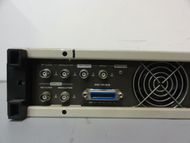 Philips PM5193 Programmable Synthesizer/Function Generator, 0.1 MHz - 50 MHz