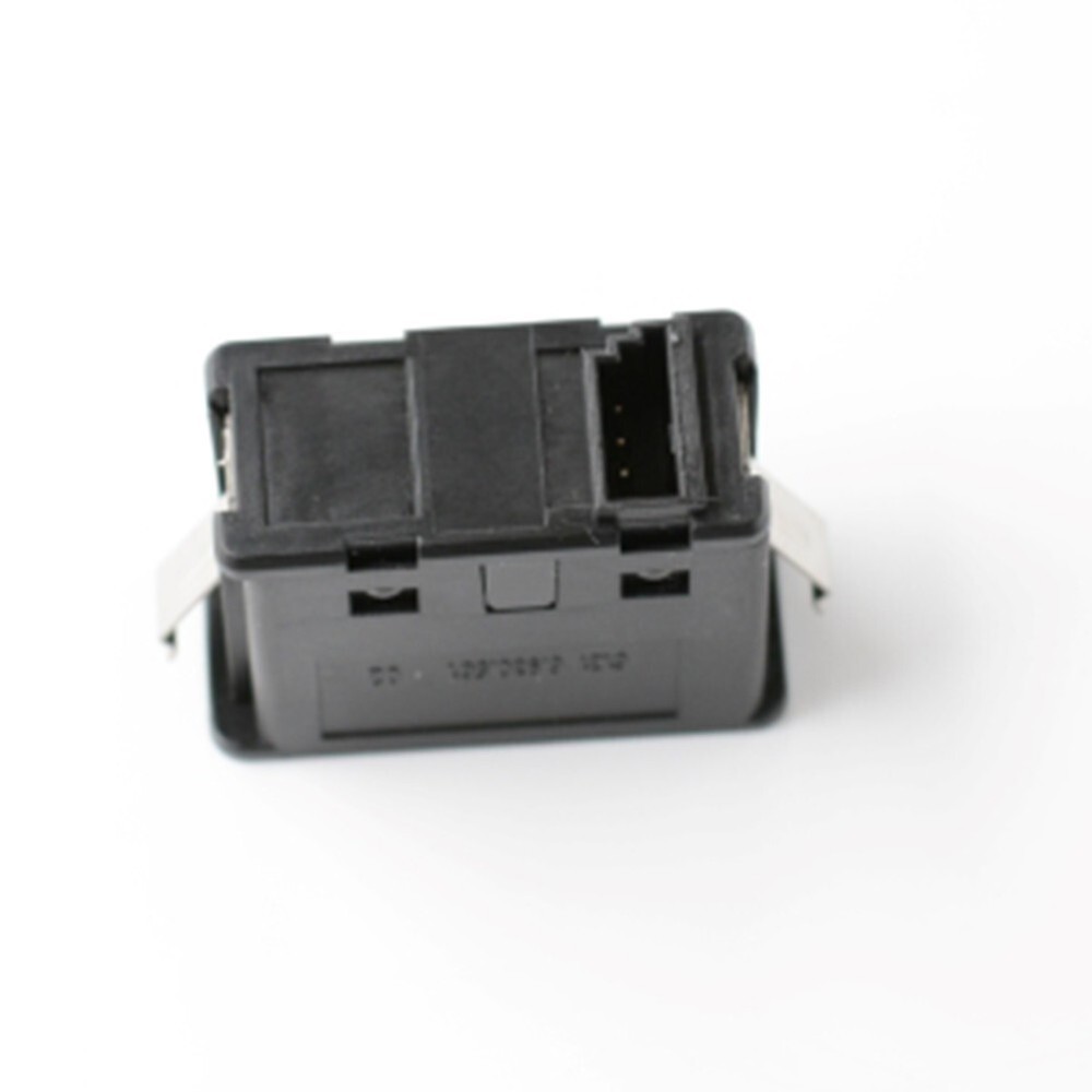 AUX Socket For BMW for X1 X3 X6 Z4 E81 E87 E90 Audio Aux In Socket