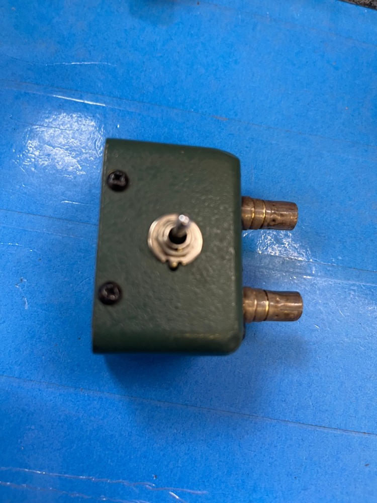 1P BOONTON ELECTRONICS 71-1A DIRECT CAPACITANCE STANDARD 99.98PF
