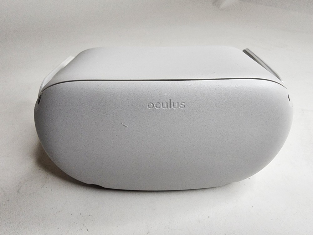 Meta Oculus Quest 2 128gb Standalone VR Headset Only