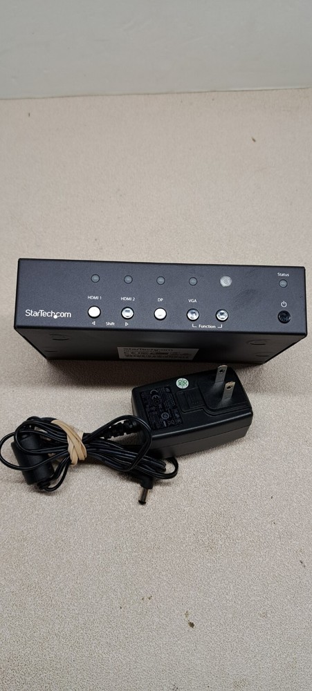 STARTECH.COM HDVGADP2HD SWITCH BETWEEN DISPLAYPORT, VGA OR TWO HDMI SOURCE 4K