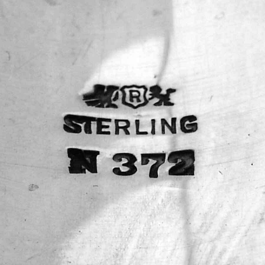 Plain Heavy Napkin Ring Reed Barton Sterling Silver Mono S