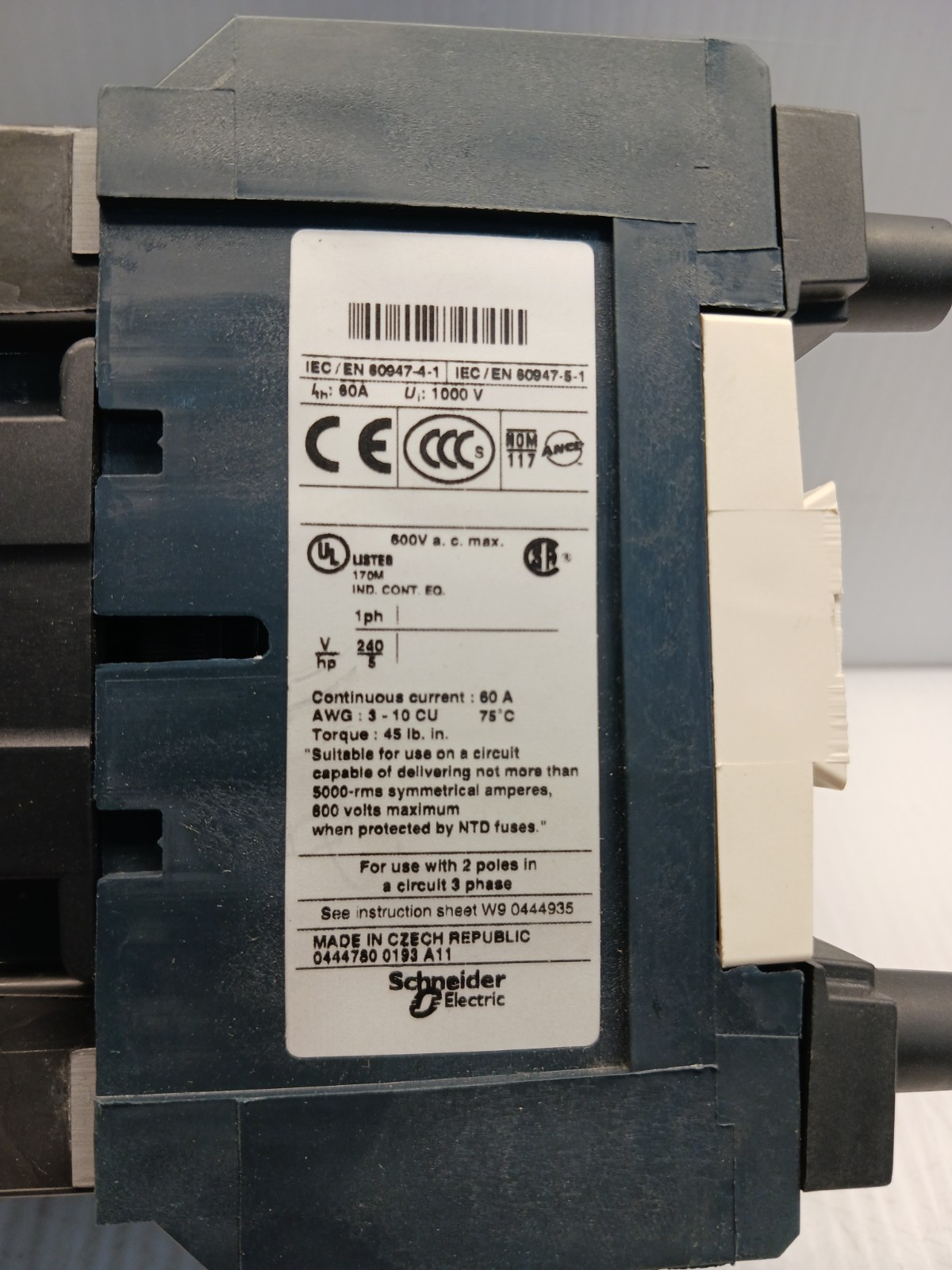 New Telemecanique LC1D40008 Contactor 60 Amp 480 Vac coil