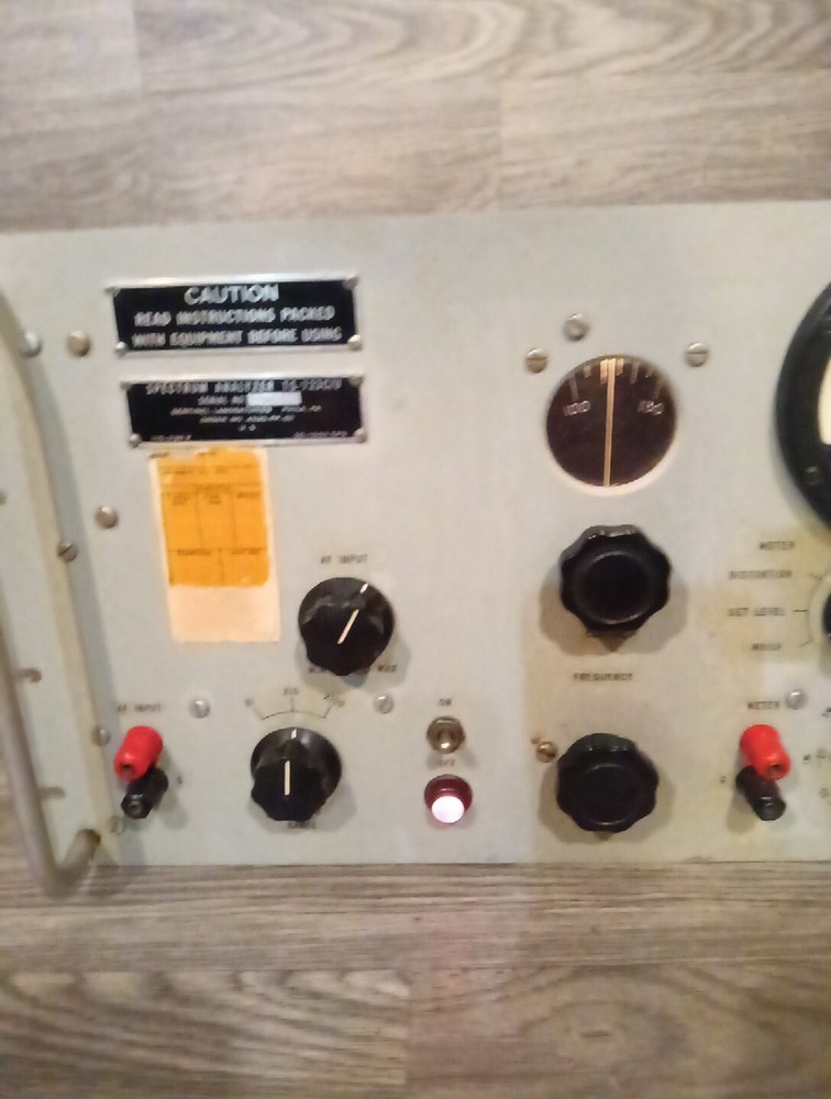 Spectrum Analyzer TS-723 C/U Sentinell Laboratories