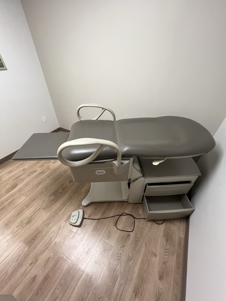 Brewer Access High-Low Exam Table Model with Adjustable Height