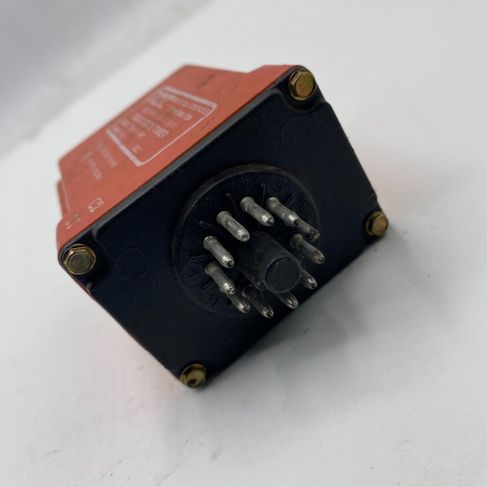 NCC Model T3K-5-461 Solid State Timer Relay Range .05-5 National Controls 🎯