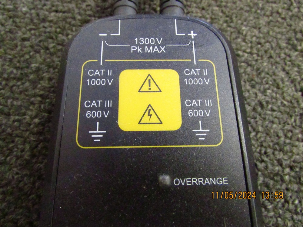 Tektronix high voltage differntial probe p5205a