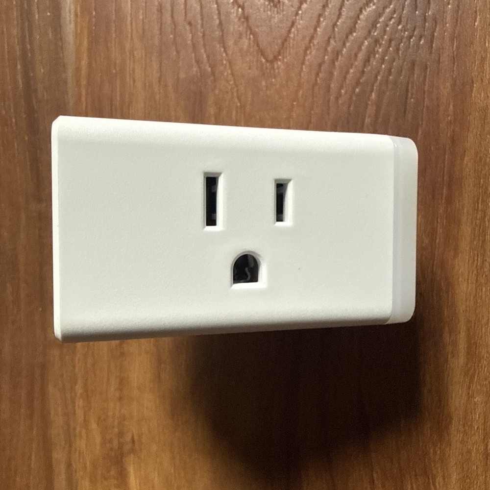 TP-Link Kasa Smart Wi-Fi Plug Mini Model: HS103