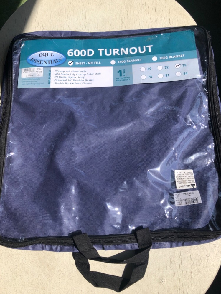 Equi-Essentials 600D Turnout, 75"