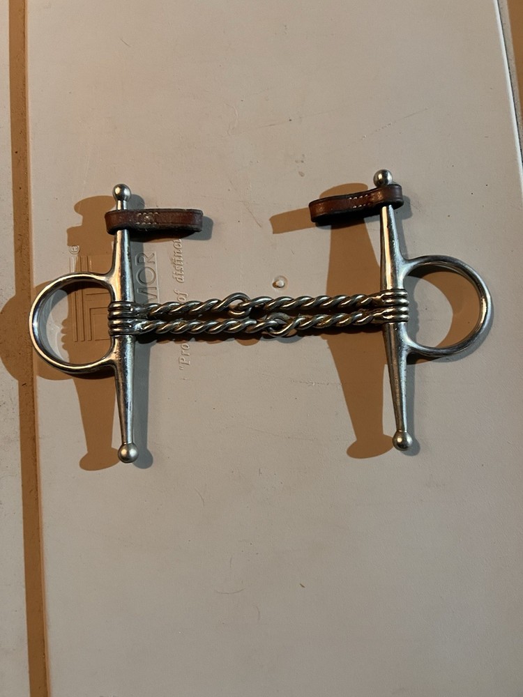 Full Cheek Twisted Wire Bit 5.5 Inch