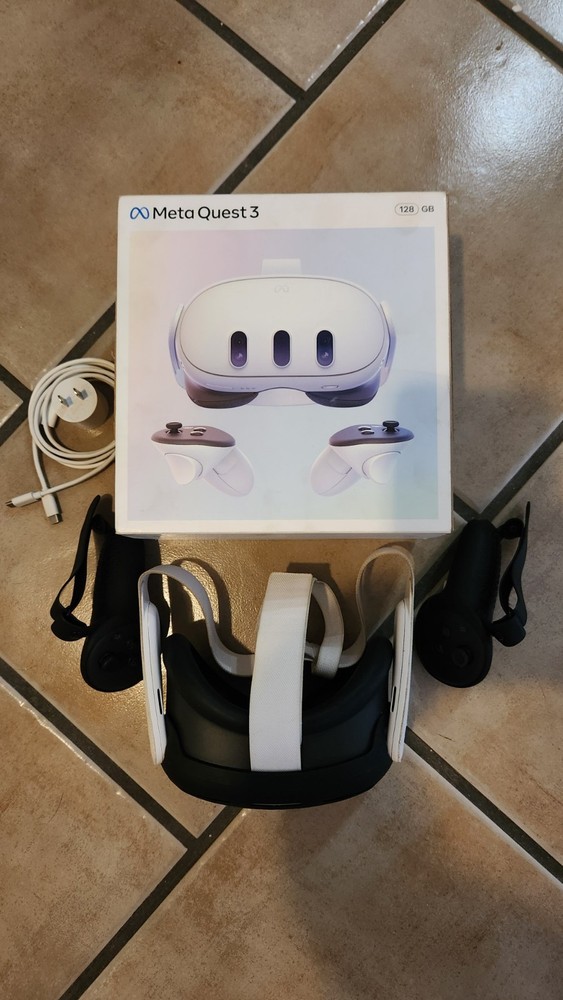 Meta Quest 3 128GB Standalone VR Virtual Reality Gaming Headset & Controllers*