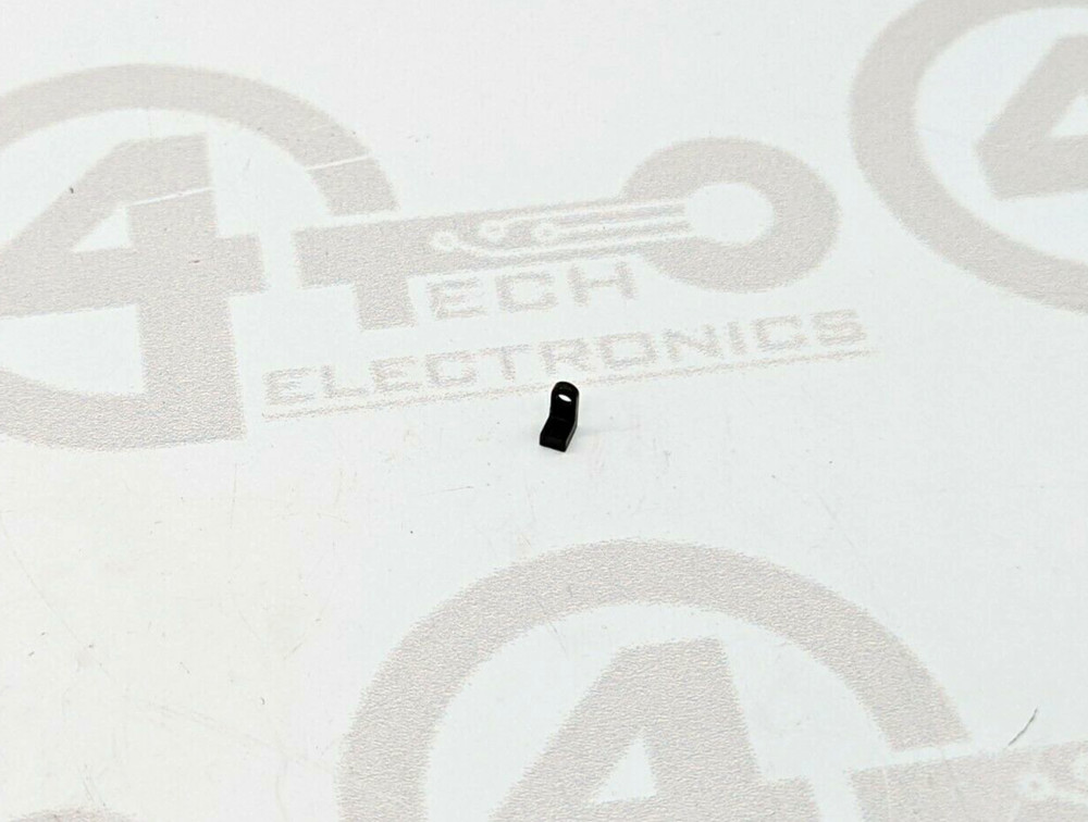 Universal Instruments Cable Clamp 47615401