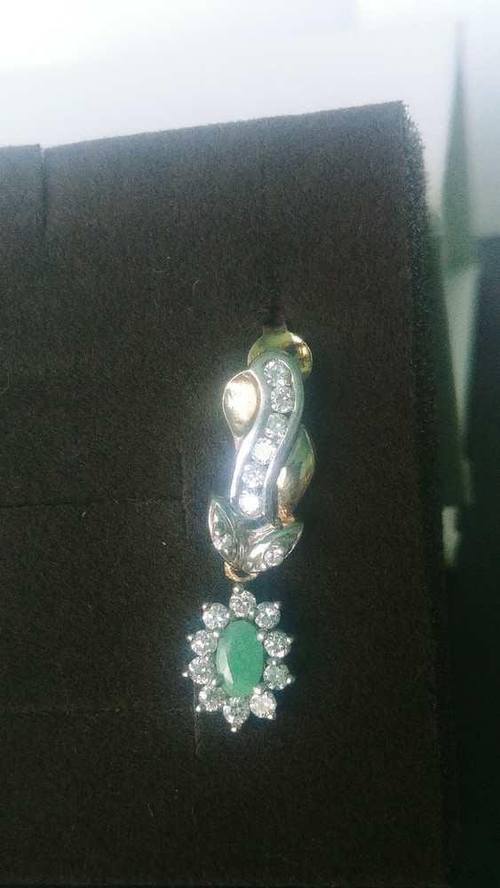 925 Silver Stud Earrings with Emerald and Cubic Zirconia