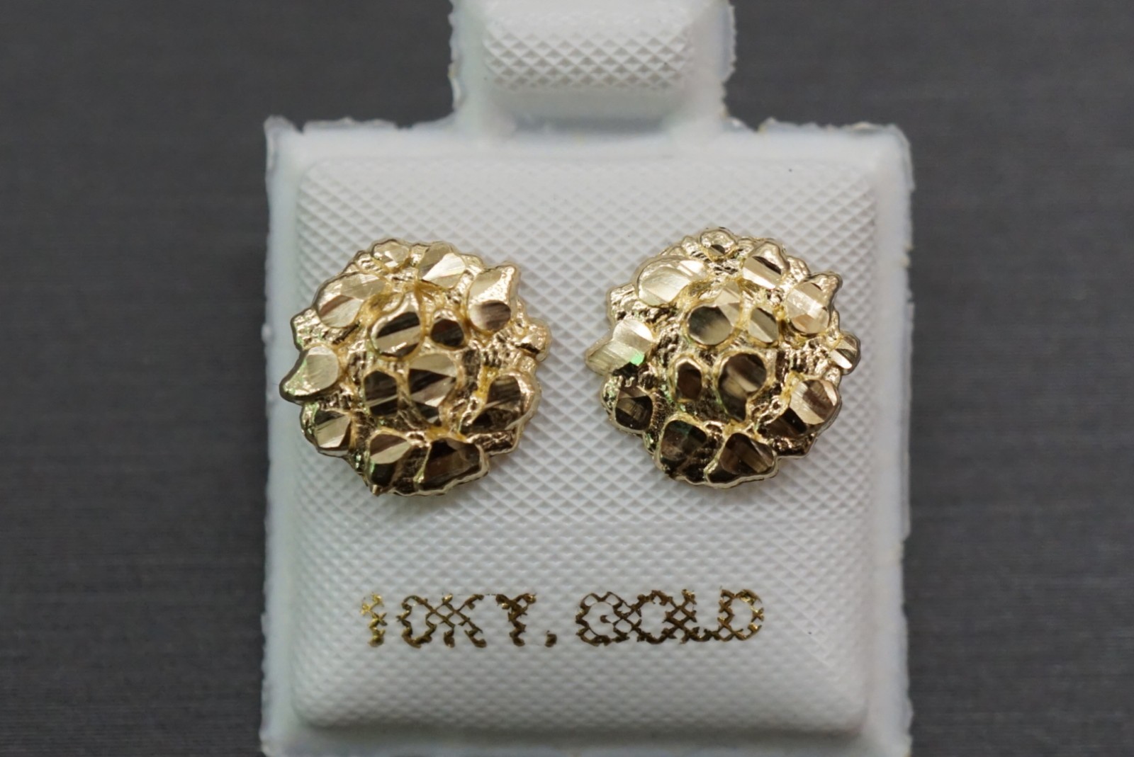 Real 10K Solid Yellow Gold 10MM Diamond Cut Round Nugget Stud Earrings.