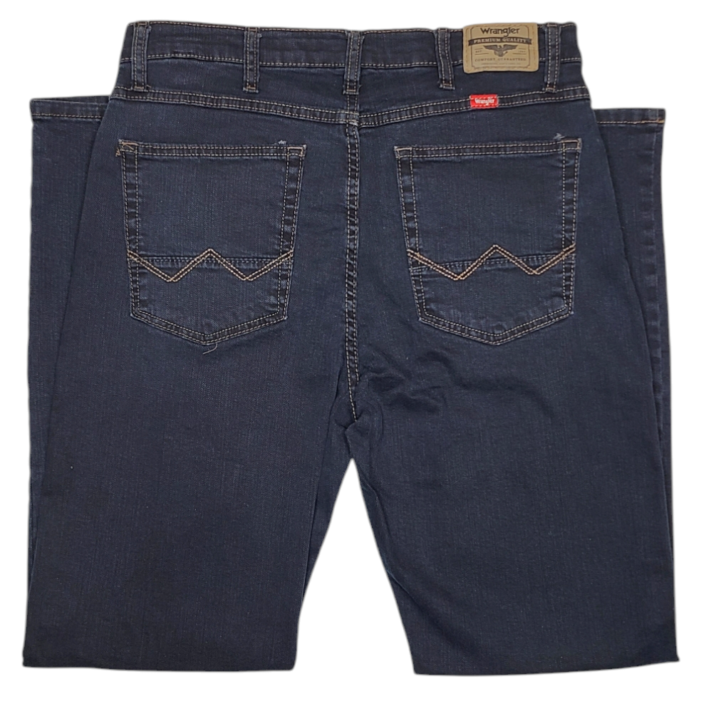 Wrangler #11657 NEW Men's Straight Fit Stretch Jeans