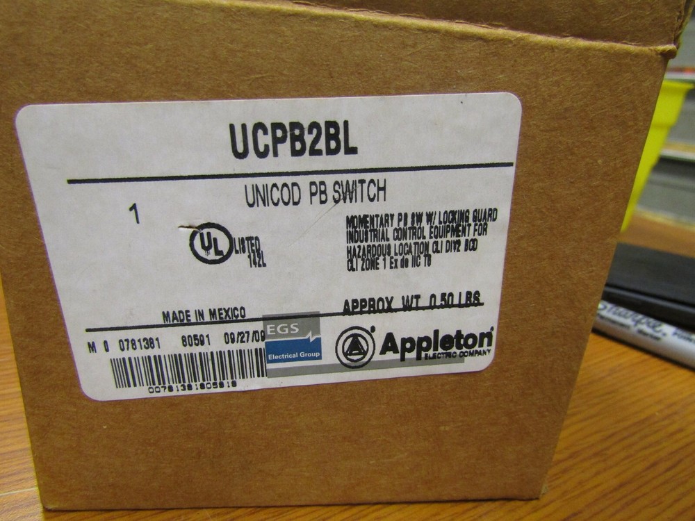 NEW EGS APPLETON UCPB2BL BLACK EXPLOSION PROOF LOCKING PUSHBUTTON