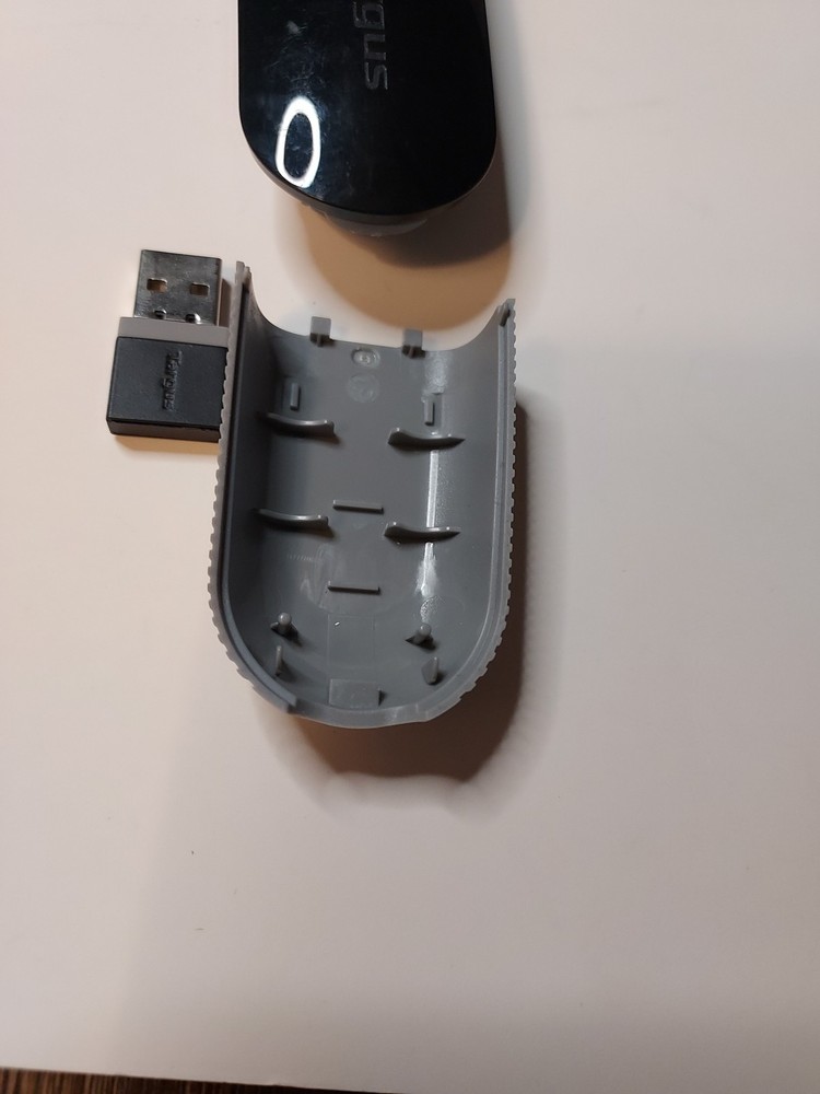 Targus Wireless USB Laser Presentation Remote - AMP13US. OEM TESTED