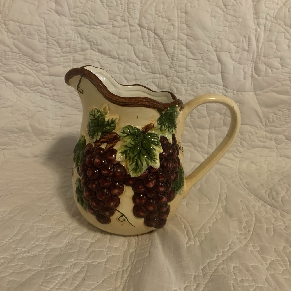 Arc Hand Painted Collection - Grapevine Design - Pitcher - Pre-Owned