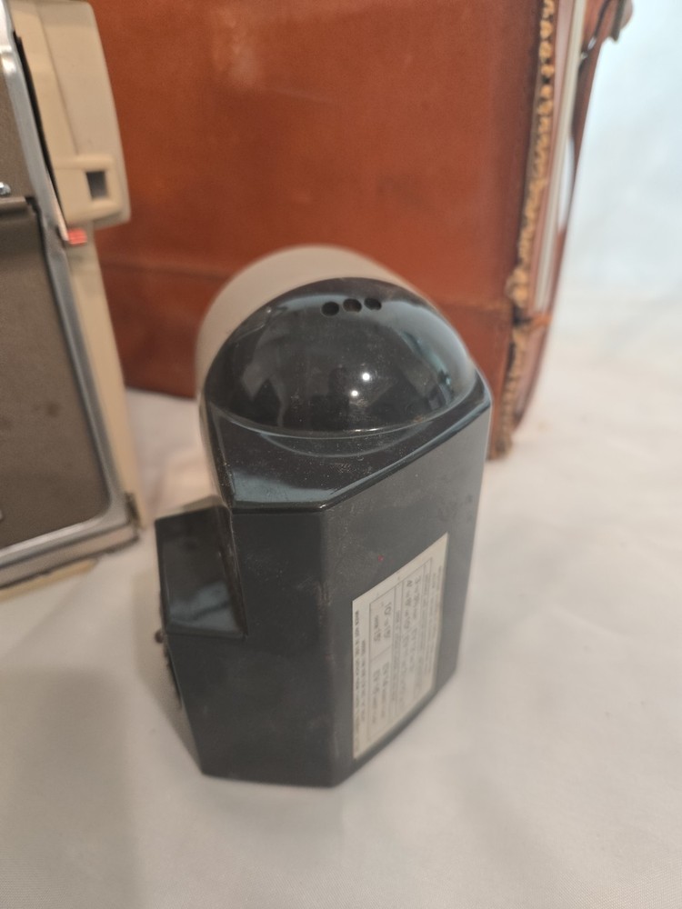 Vintage Polaroid Land Camera Model 80