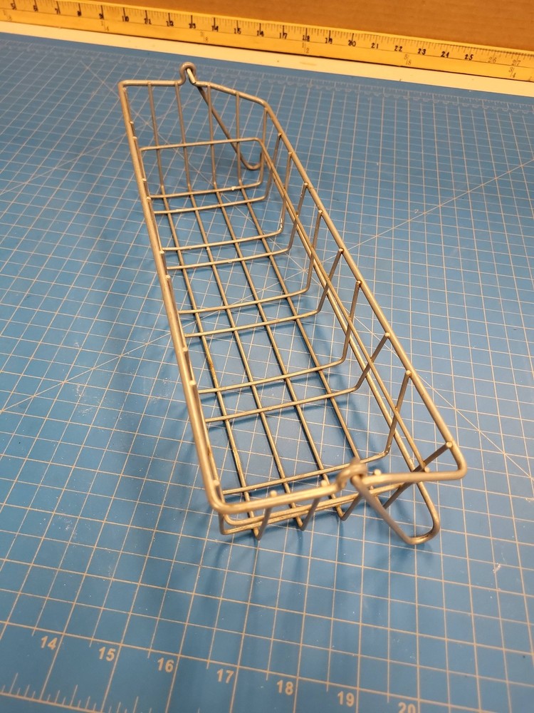 Metal Wire Basket Storage Organizer Rack Container Bin Silver Tone