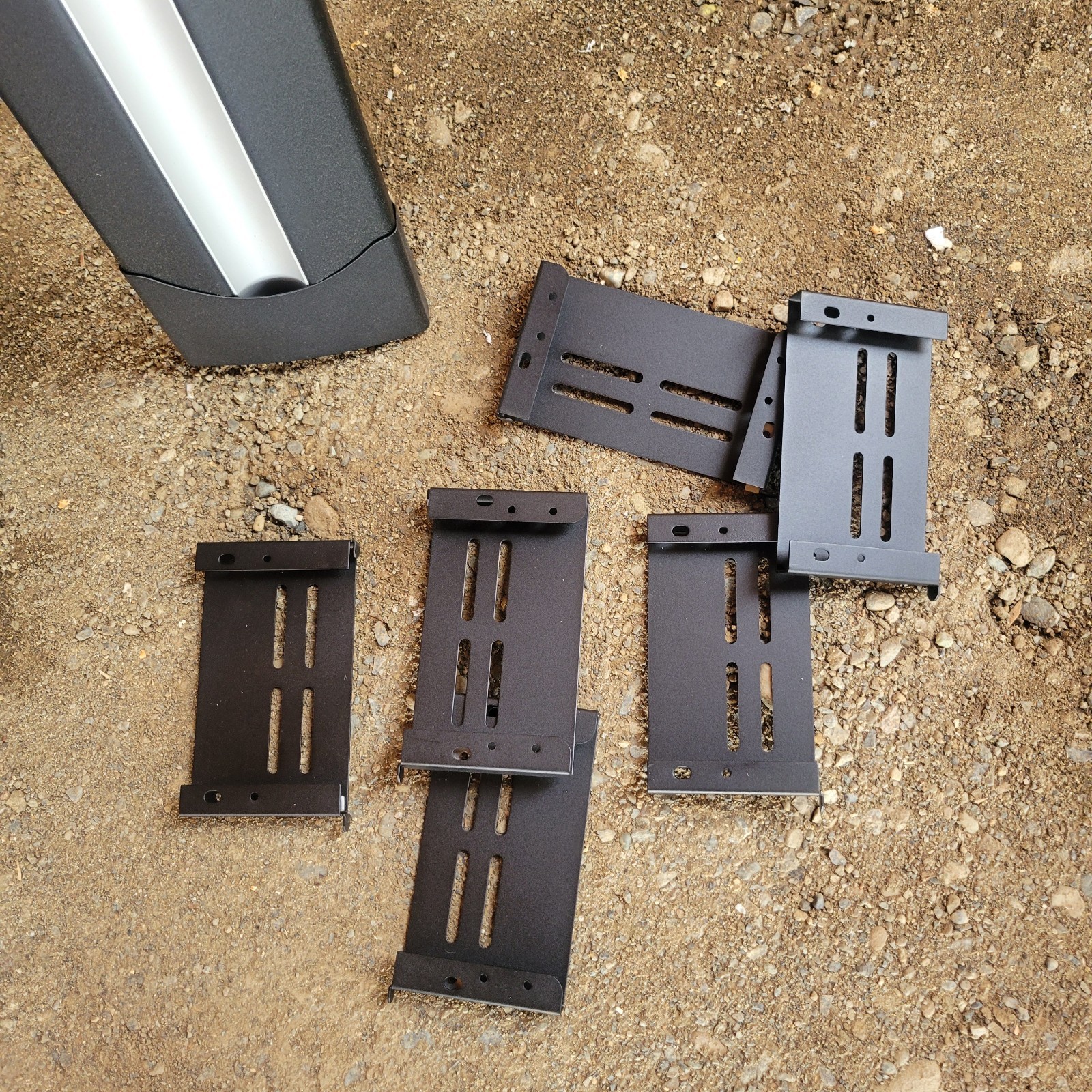 Chatsworth 35521-703 Double-Sided 7'x6"x24.3" Vertical Cable Manager 45U Rack